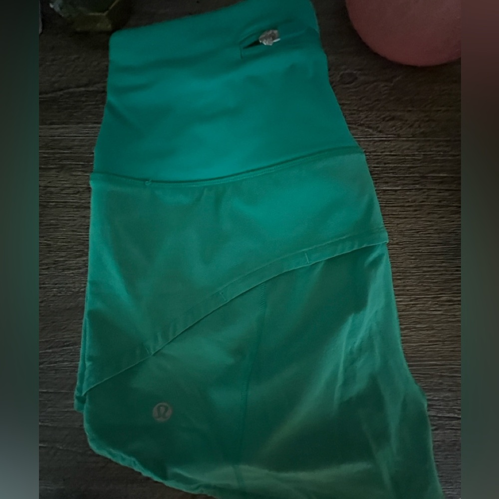 NEW W/O Tags - LuLuLemon Speed Up High-Rise Lined Shorts 4” Size 2, Kelly Green
